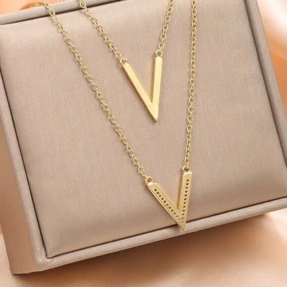 Gold Double Triangle V Pendant Necklace - Picture 4 of 6